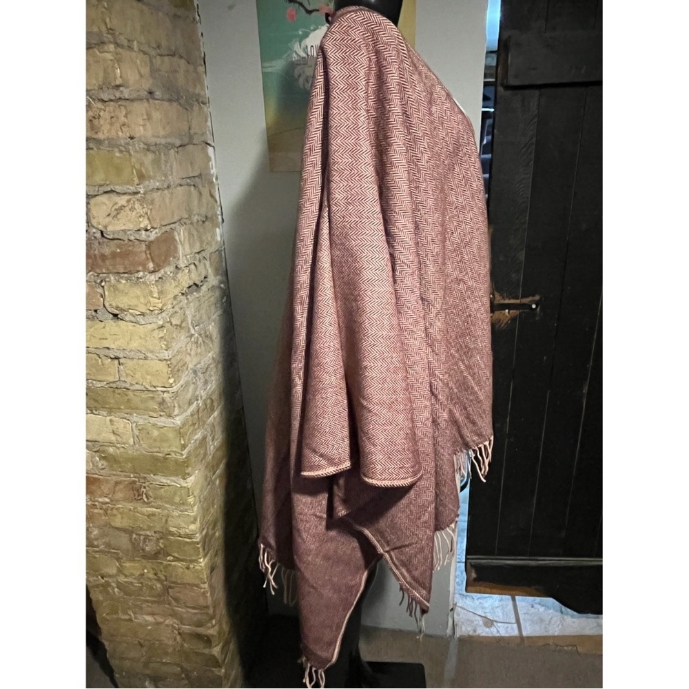 NWT Nordstrom Cape - Picture 3 of 5